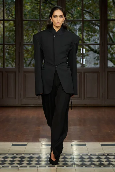 Look 21